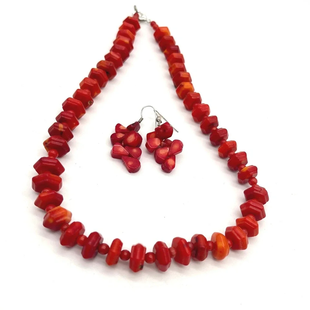 Unbranded red coral